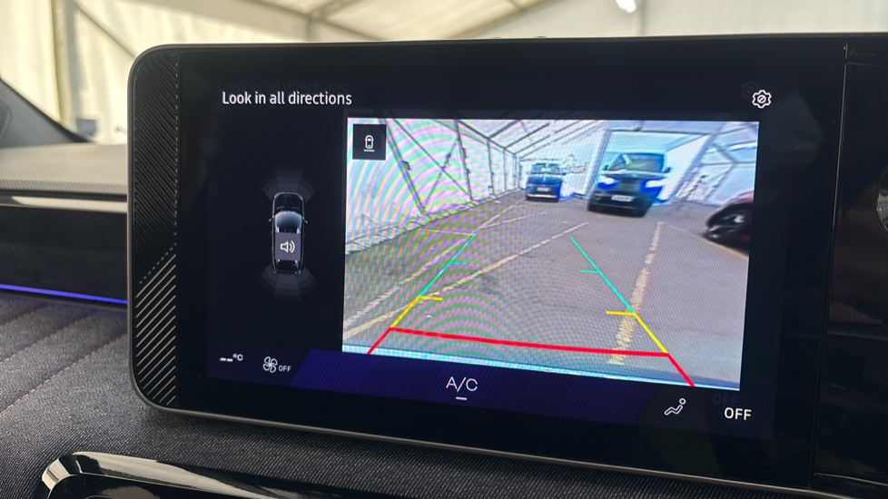 RENAULT 4 Reverse camera