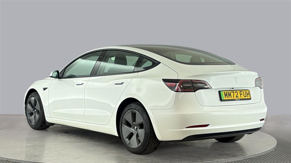 TESLA MODEL 3 Image 3