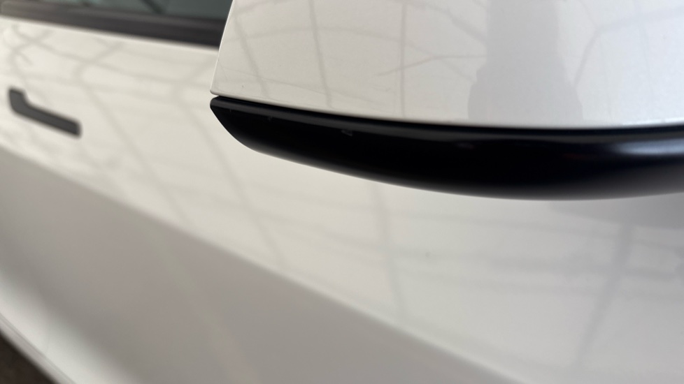 TESLA MODEL 3 chips