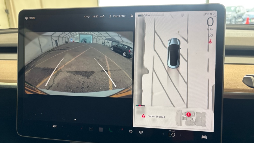 TESLA MODEL 3 reverse camera