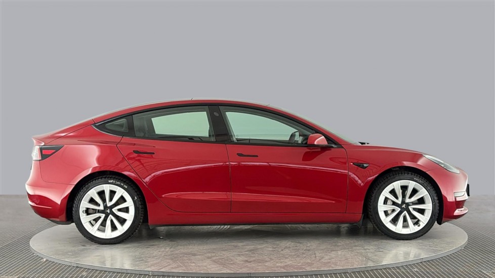 TESLA MODEL 3 Image 6