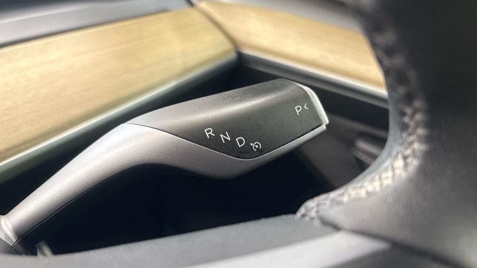 TESLA MODEL Y HATCHBACK Performance AWD 5dr Auto