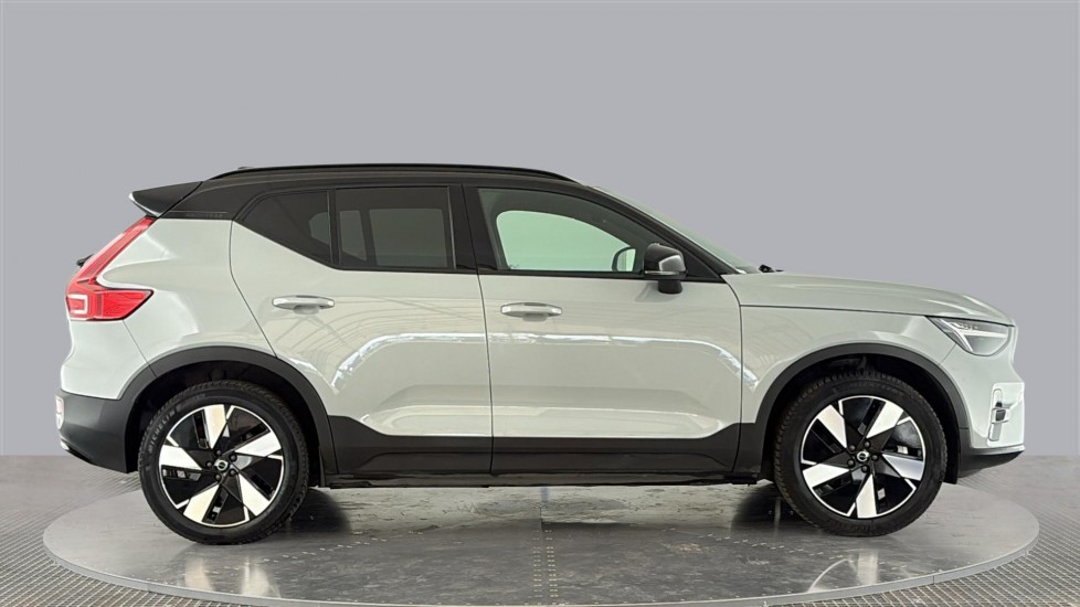 VOLVO XC40 Image 6