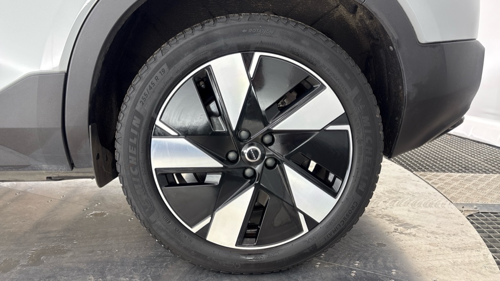 VOLVO XC40 Image 18