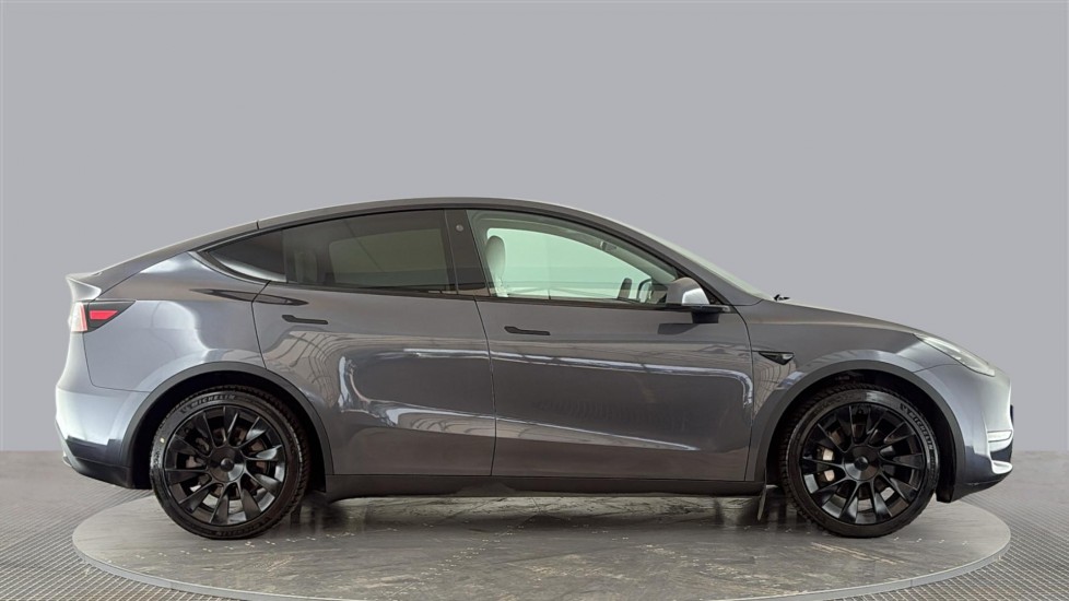 TESLA MODEL Y Image 6
