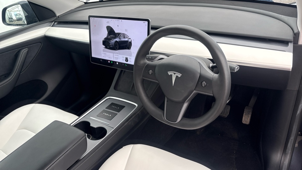 TESLA MODEL Y HATCHBACK Long Range AWD 5dr Auto