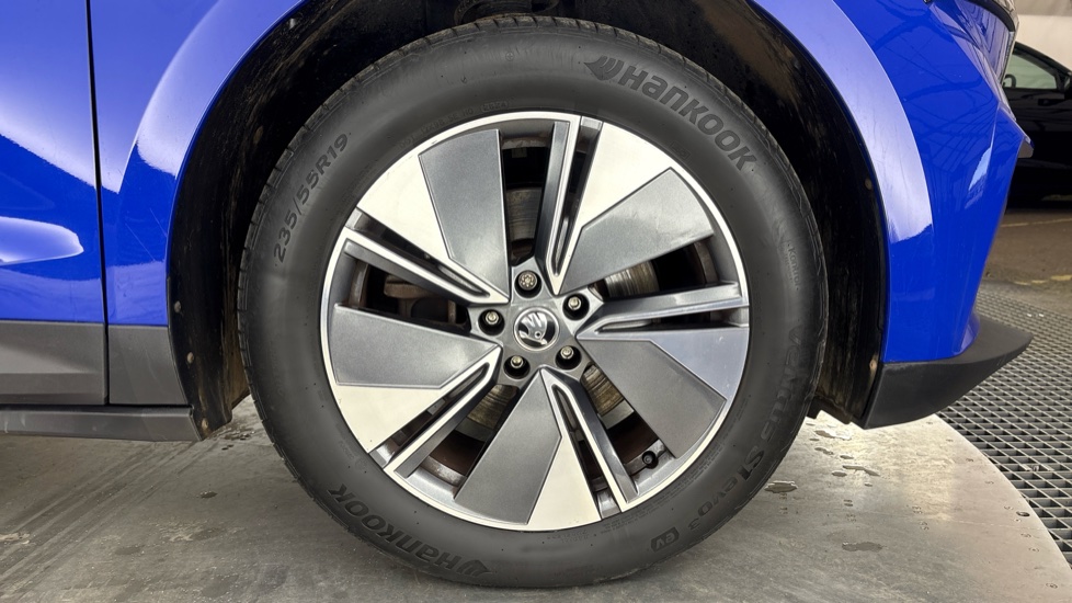 SKODA ENYAQ IV ESTATE 132kW 60 Suite 62kWh 5dr Auto [120kW]