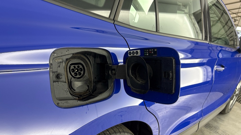 SKODA ENYAQ IV ESTATE 132kW 60 Suite 62kWh 5dr Auto [120kW]