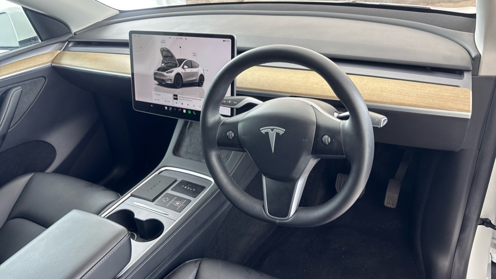 TESLA MODEL Y HATCHBACK Long Range AWD 5dr Auto