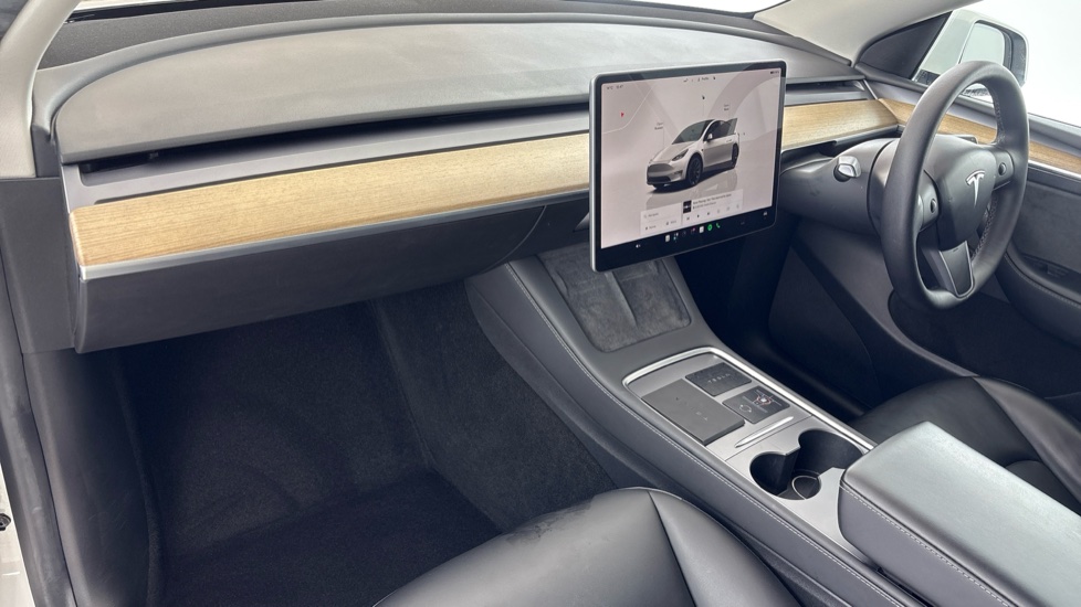 TESLA MODEL Y HATCHBACK Long Range AWD 5dr Auto
