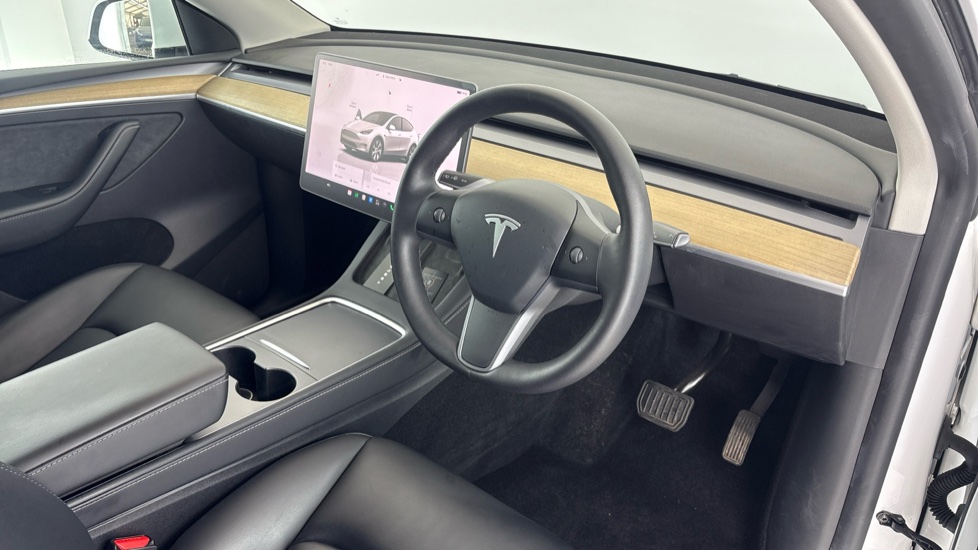 TESLA MODEL Y HATCHBACK Long Range AWD 5dr Auto