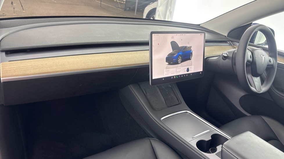 TESLA MODEL Y HATCHBACK Long Range AWD 5dr Auto