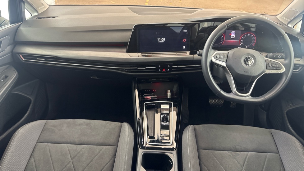 VOLKSWAGEN GOLF Image 11