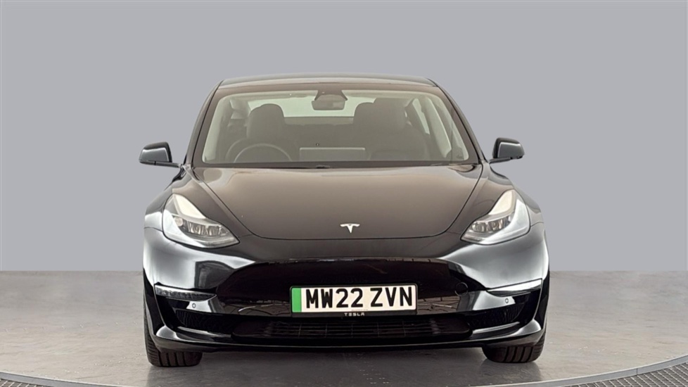 TESLA MODEL 3 Image 8