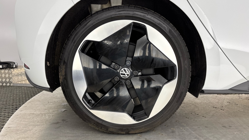 VOLKSWAGEN ID.3 Image 19