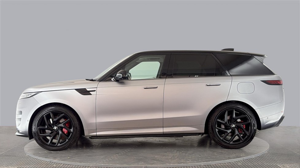 LAND ROVER RANGE ROVER SPORT Image 2