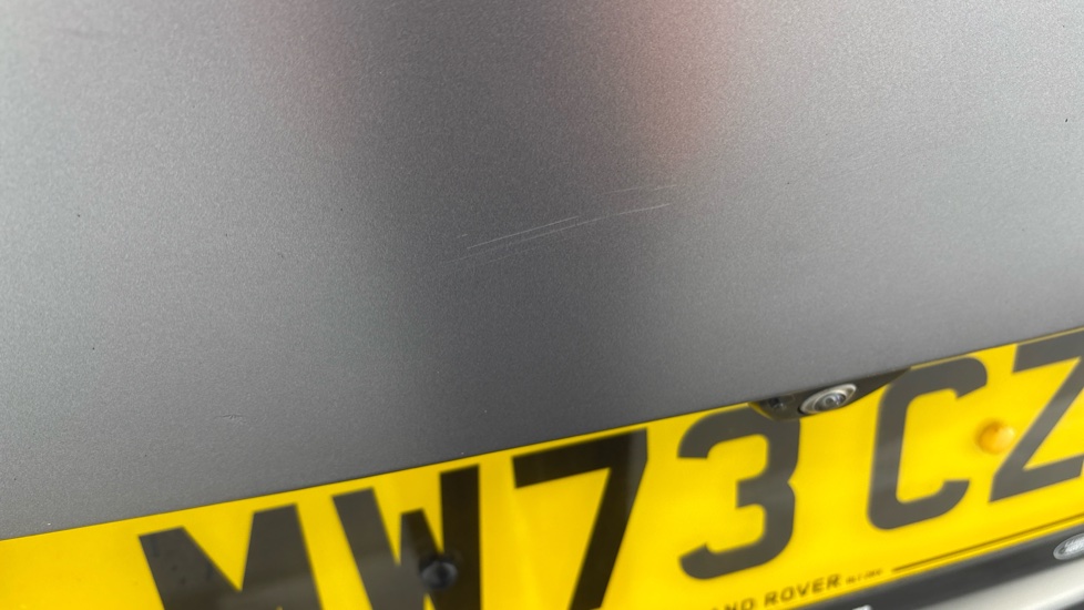 LAND ROVER RANGE ROVER SPORT Scratches