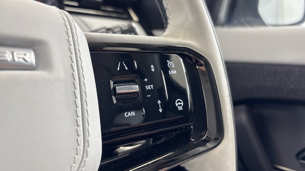 LAND ROVER RANGE ROVER SPORT Cruise control