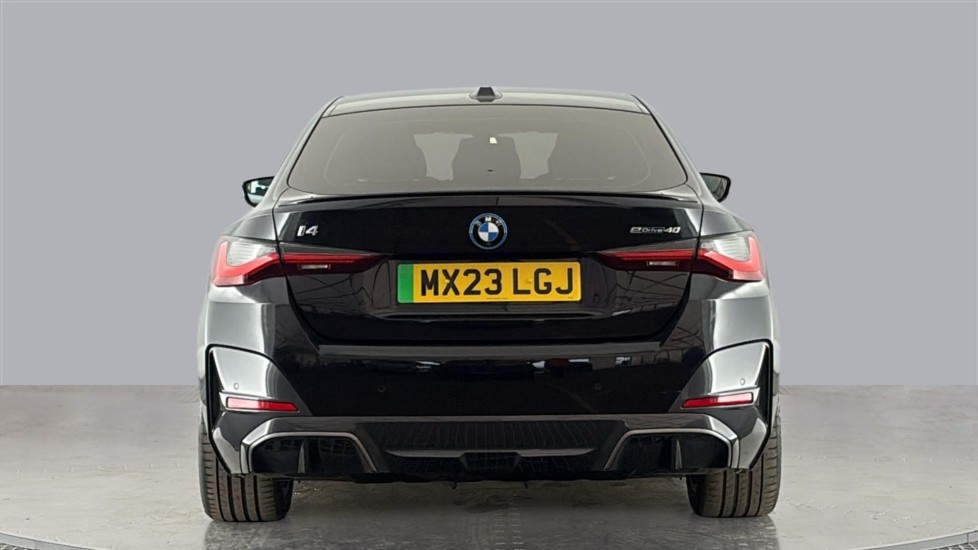 BMW I4 Image 4
