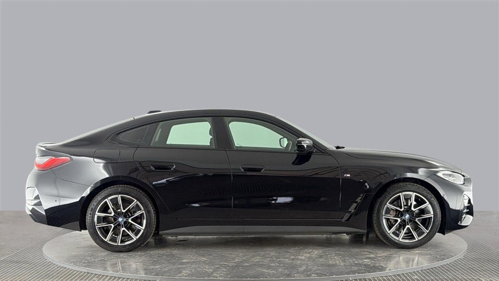 BMW I4 Image 6