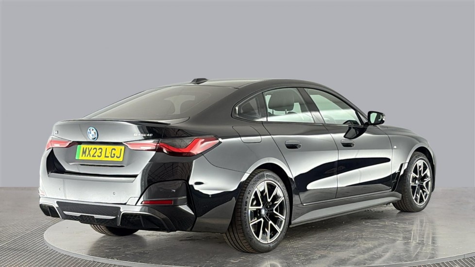 BMW I4 Image 5
