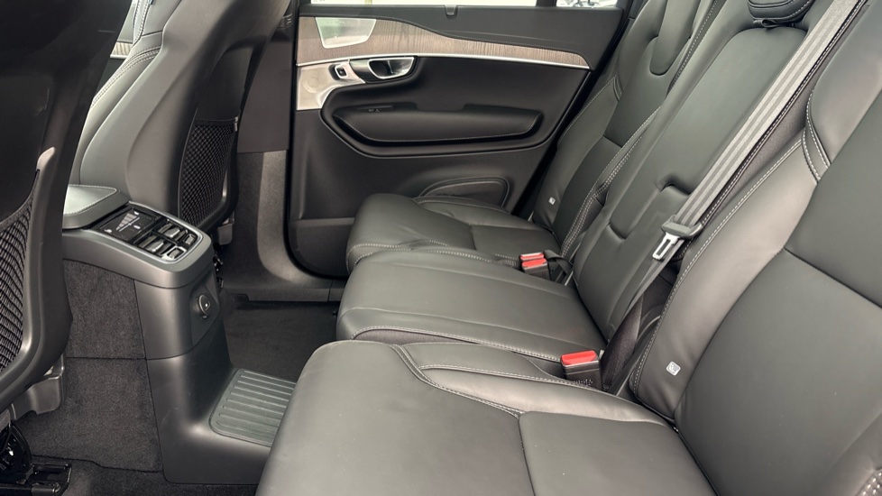 VOLVO XC90 ESTATE 2.0 T8 [455] RC PHEV Ultimate Bright 5dr AWD Gtron