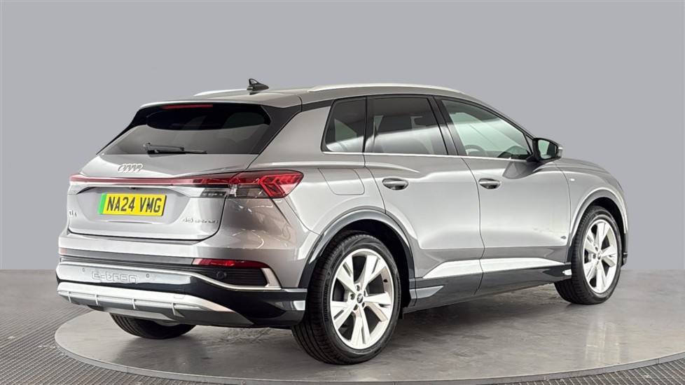 AUDI Q4 E-TRON ESTATE 210kW 45 82kWh S Line 5dr Auto [Leather]