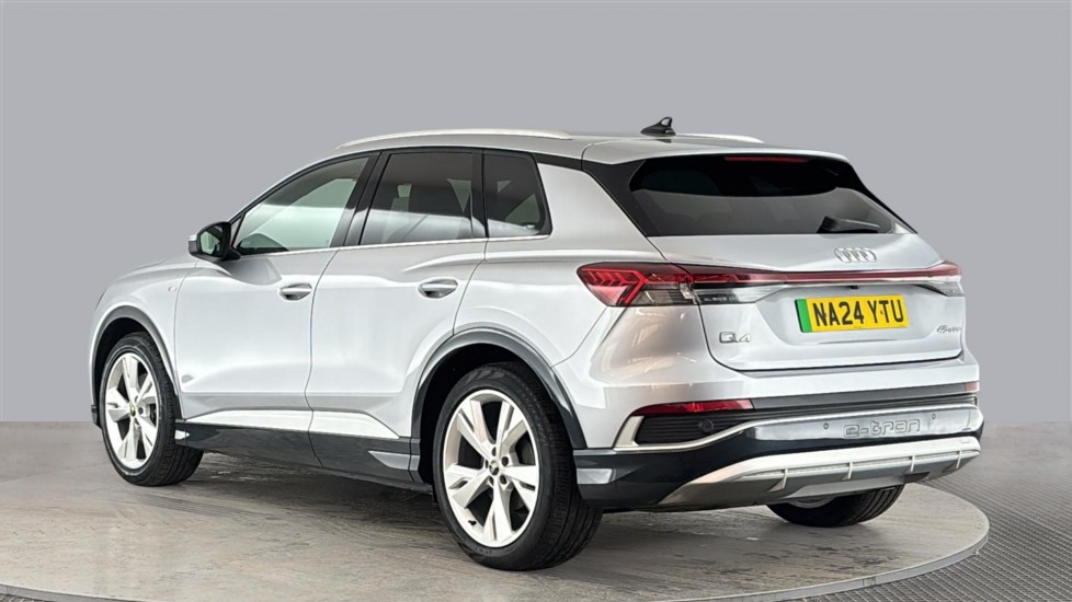 AUDI Q4 E-TRON ESTATE 210kW 45 82kWh S Line 5dr Auto [Leather]