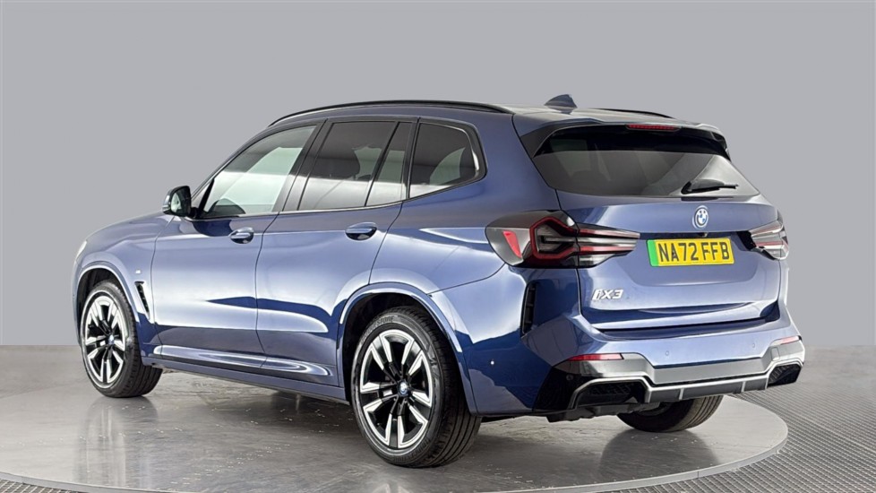 BMW iX3 Image 3