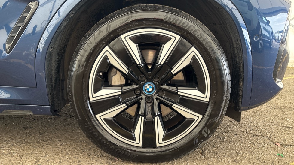 BMW iX3 Image 20