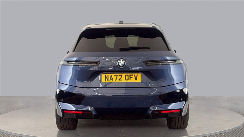BMW iX Image 4