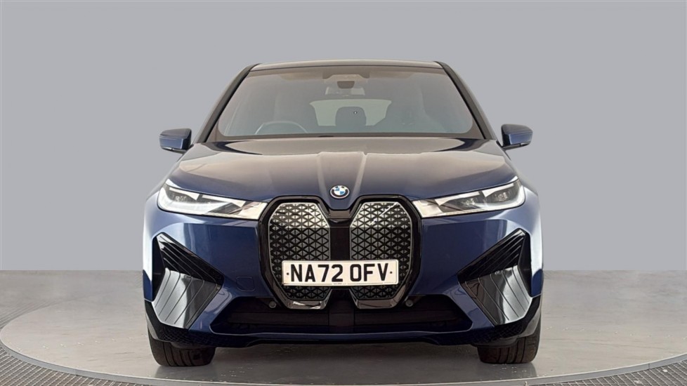BMW iX Image 8