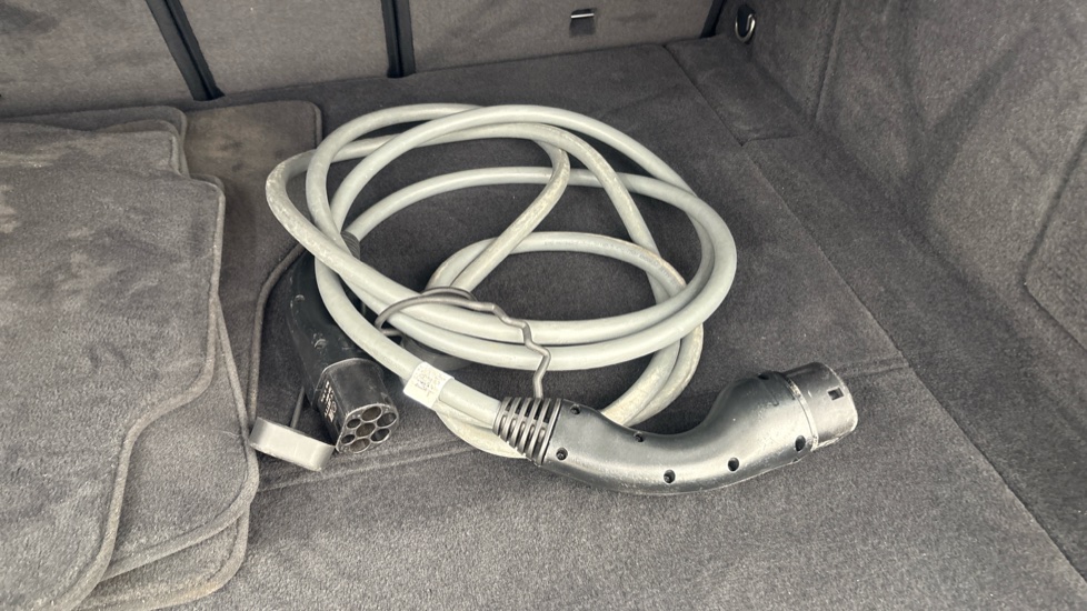 BMW iX Image 22