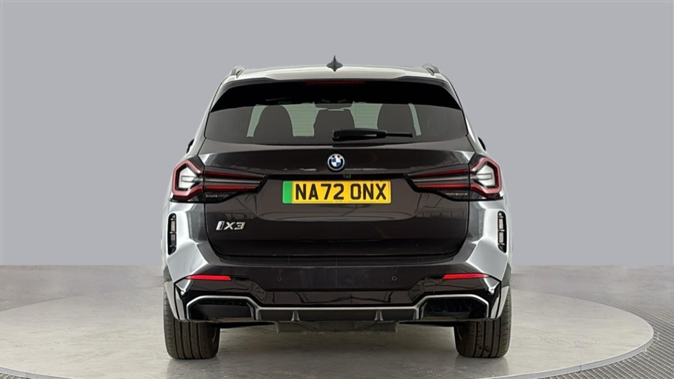 BMW iX3 Image 4
