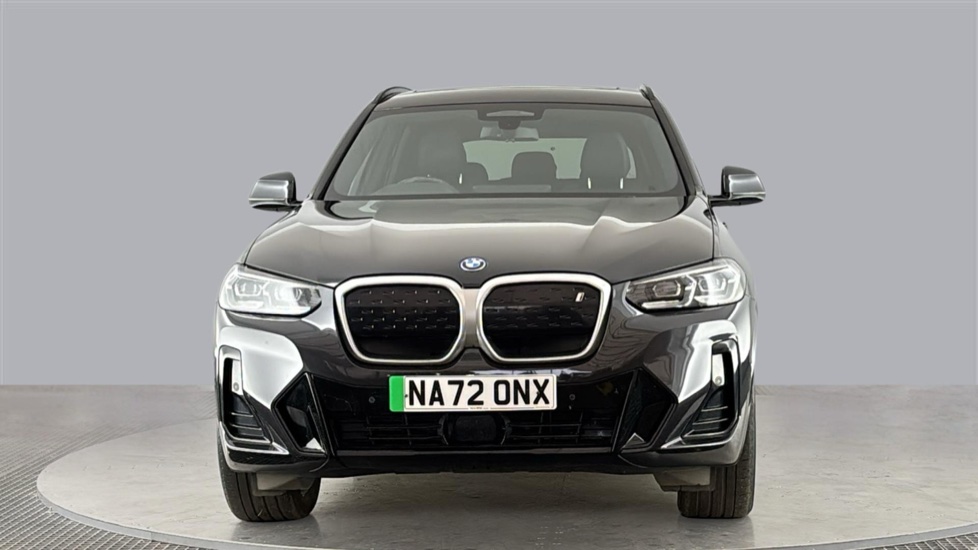 BMW iX3 Image 8