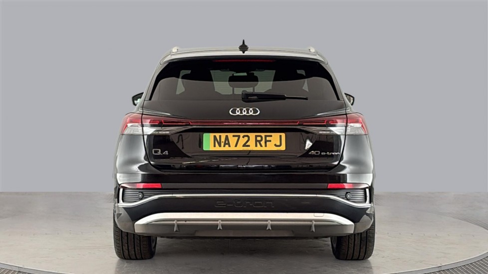 AUDI Q4 Image 4