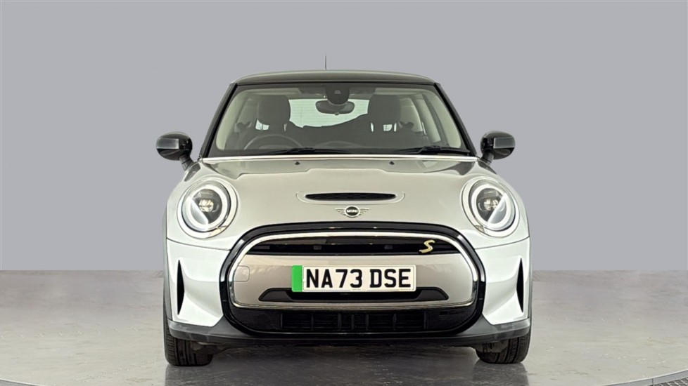 MINI HATCHBACK Image 8