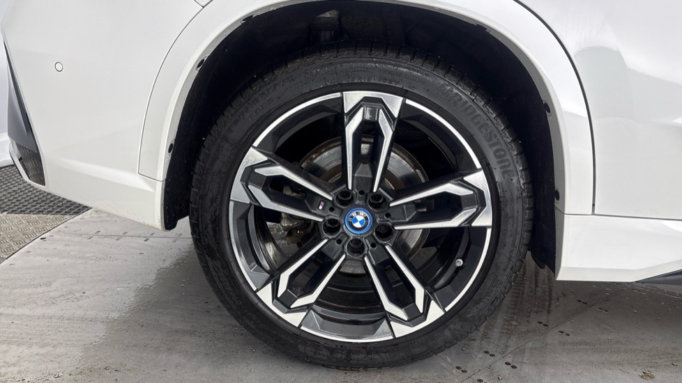 BMW iX1 ELECTRIC ESTATE 230kW xDrive30 M Sport 65kWh 5dr Auto [22kWCh]