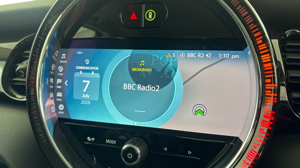 MINI HATCHBACK Image 12
