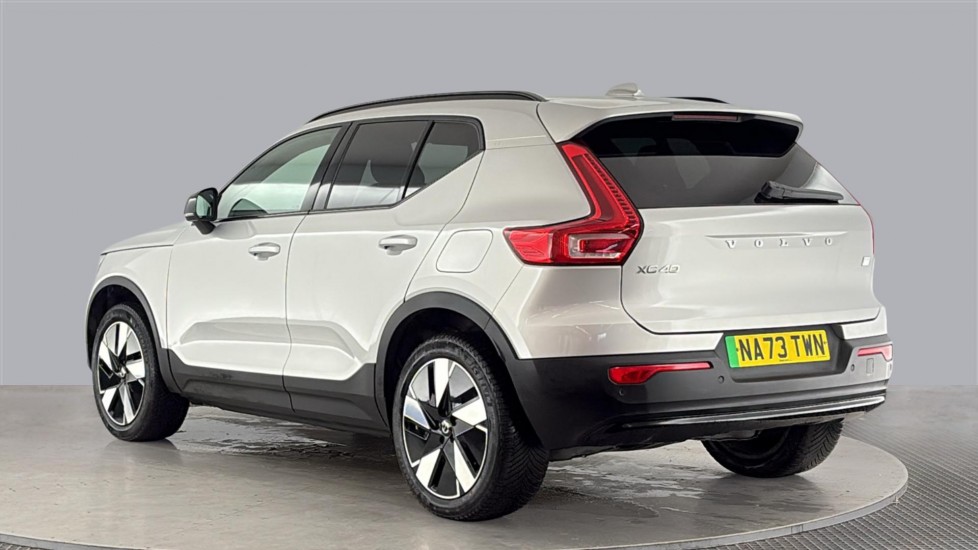 VOLVO XC40 ELECTRIC ESTATE 170kW Recharge Core 69kWh 5dr Auto