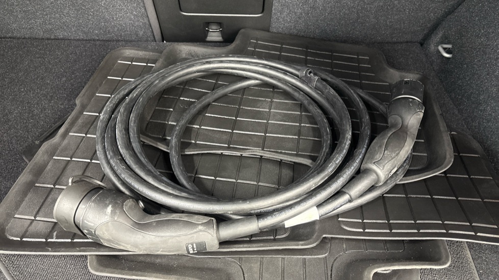 VOLVO XC40 ELECTRIC ESTATE 170kW Recharge Core 69kWh 5dr Auto