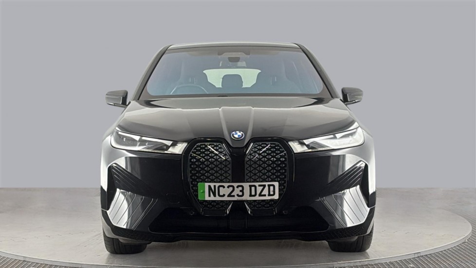 BMW iX Image 8