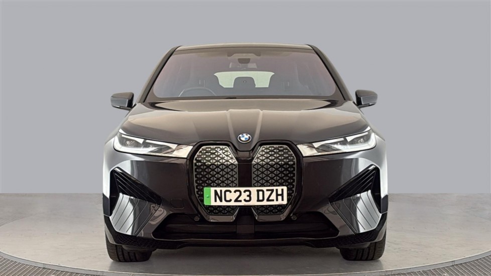 BMW iX Image 8