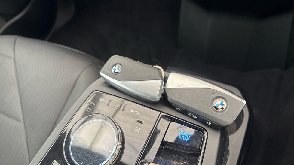 BMW iX ESTATE 240kW xDrive40 M Sport 76.6kWh 5dr Auto