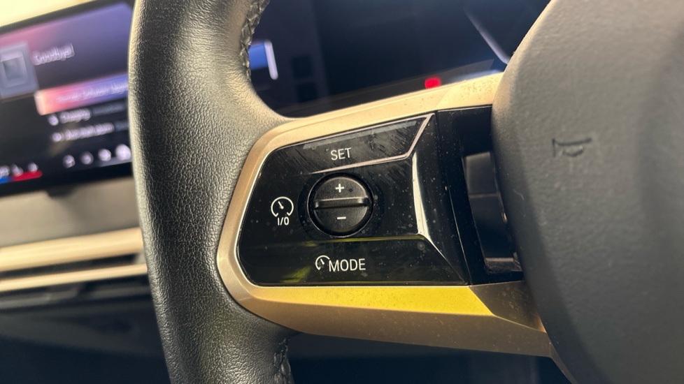 BMW iX ESTATE 240kW xDrive40 M Sport 76.6kWh 5dr Auto