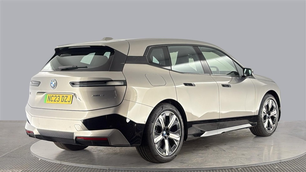 BMW iX ESTATE 240kW xDrive40 M Sport 76.6kWh 5dr Auto