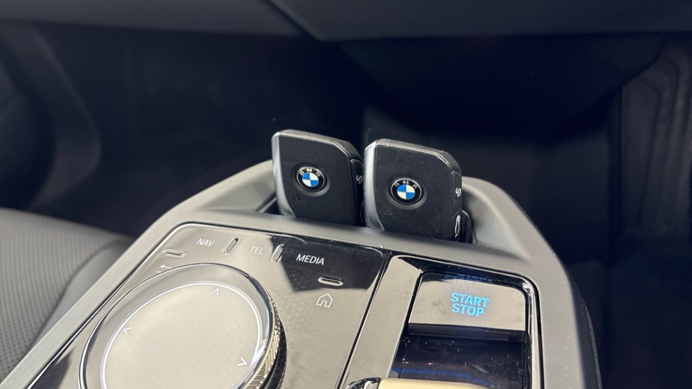 BMW iX ESTATE 240kW xDrive40 M Sport 76.6kWh 5dr Auto