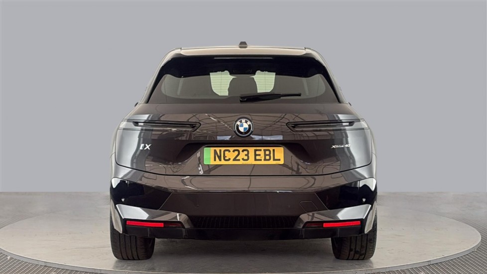 BMW iX Image 4