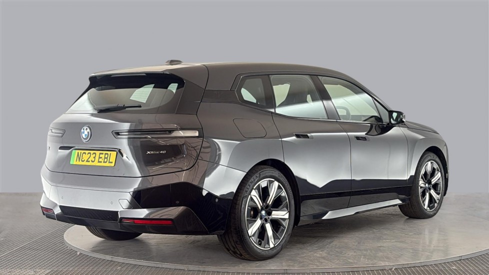 BMW iX Image 5