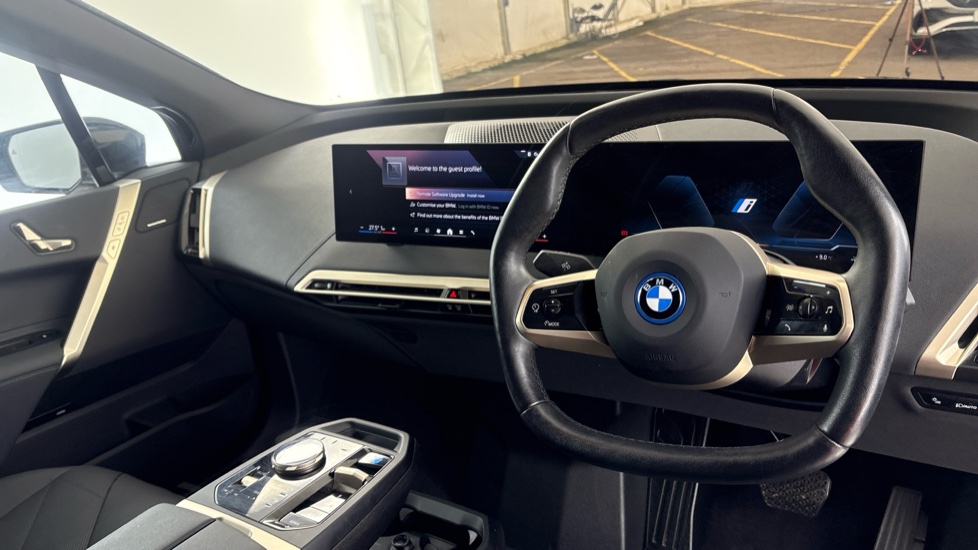 BMW iX ESTATE 240kW xDrive40 M Sport 76.6kWh 5dr Auto
